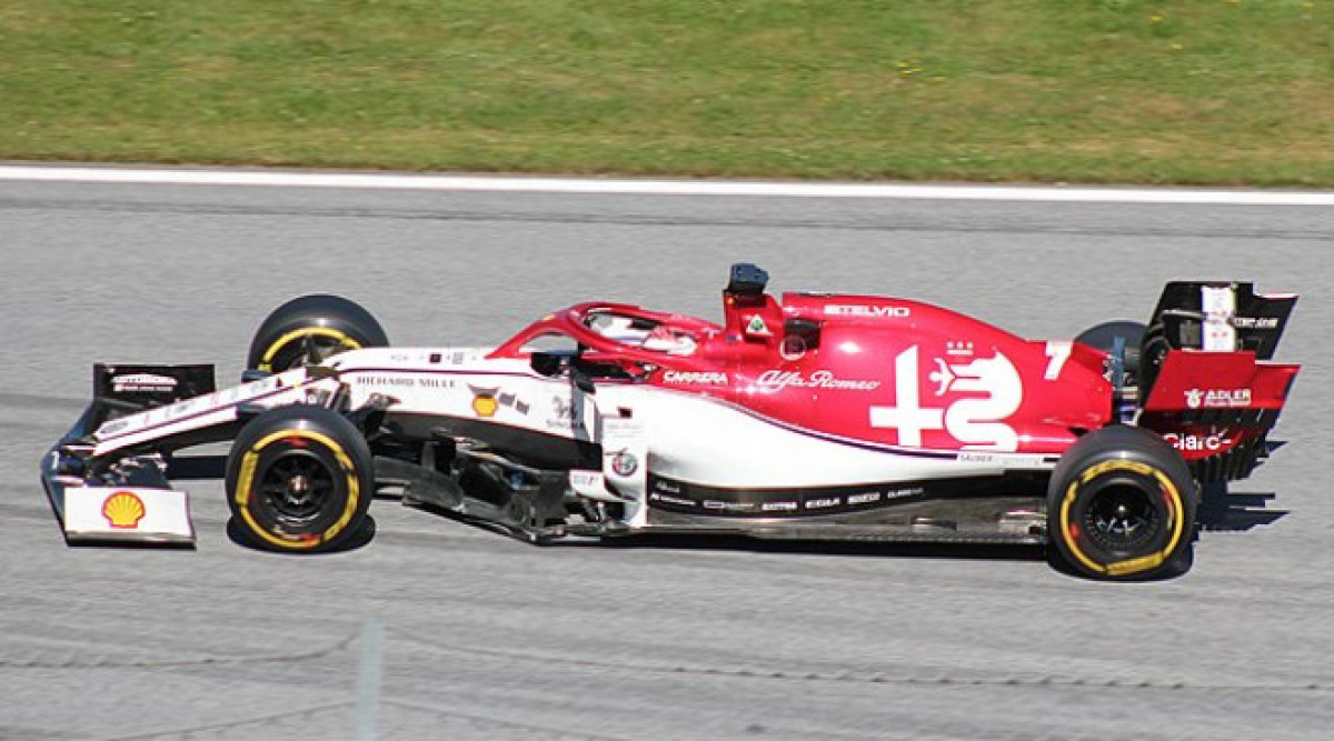 Райконен още не е сигурен дали ще бъде във Формула 1 след 2020 г.