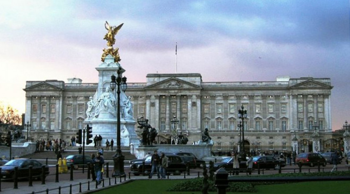 Бъкингамският дворец отменя всички кралски събития до 2021 г.