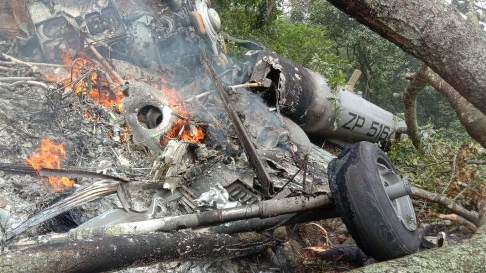 Шефът на индийската армия е загинал в  катастрофа с хеликоптер