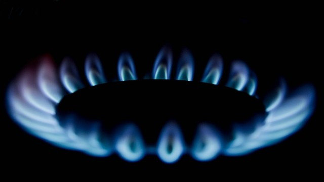 Франция ще замрази тарифите за газ за шест месеца