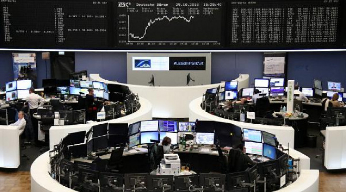 Европейските акции напредват, възстановявайки загубите от миналата седмица
