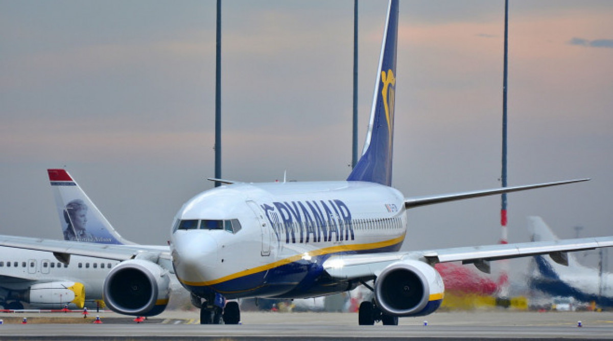 Акциите на Ryanair спадат