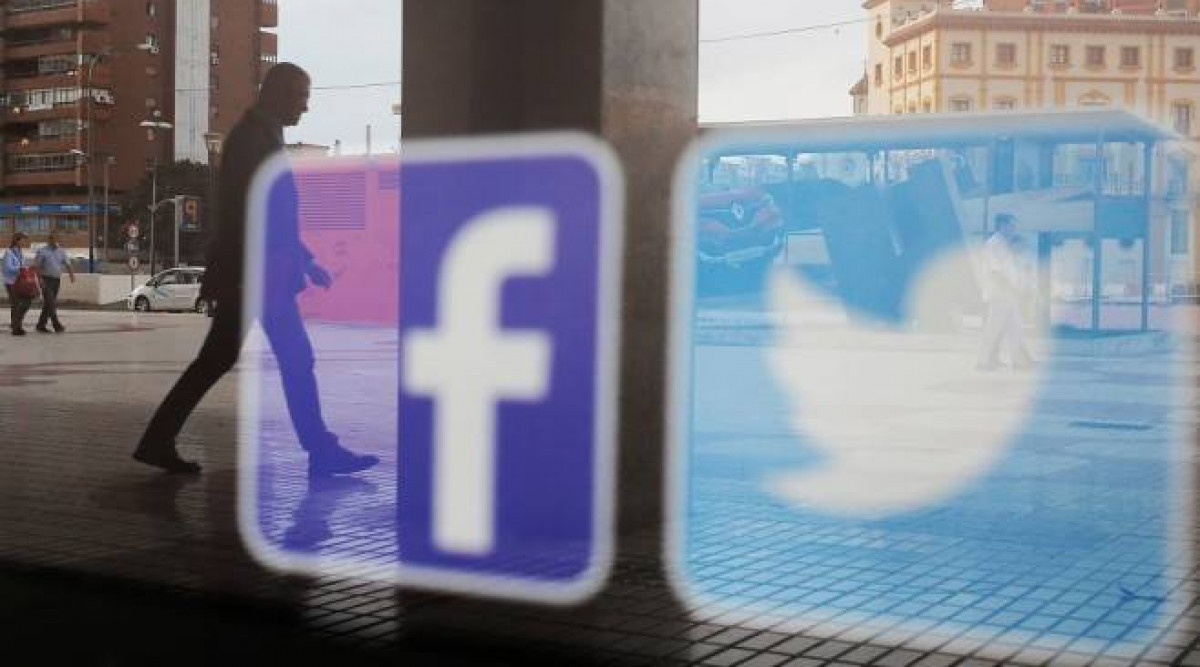 Русия погва Twitter и Facebook за спазване на законите ѝ