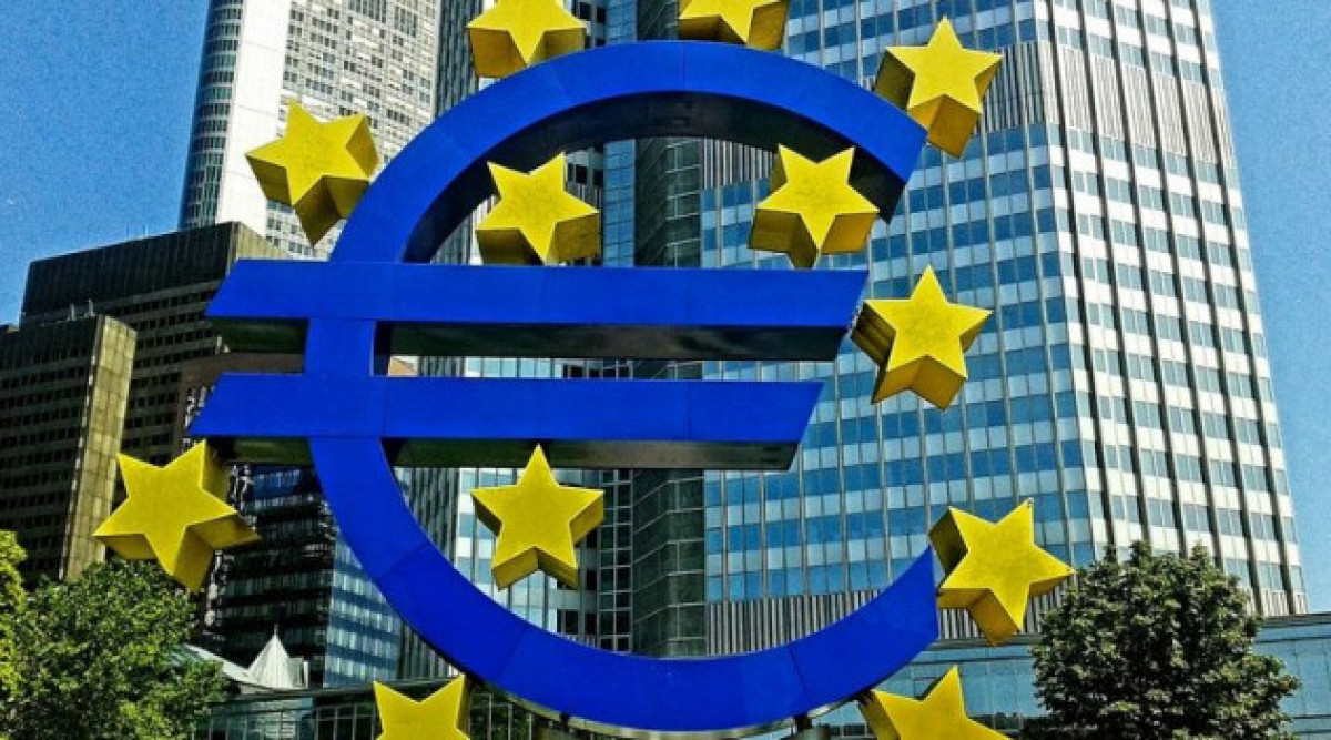Програмата за количествено облекчаване на ЕС бе разширена до 1,35 трилиона евро
