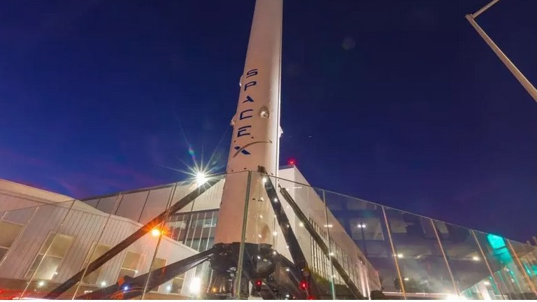 Илон Мъск ще започне да добива ракетно гориво от въздуха
