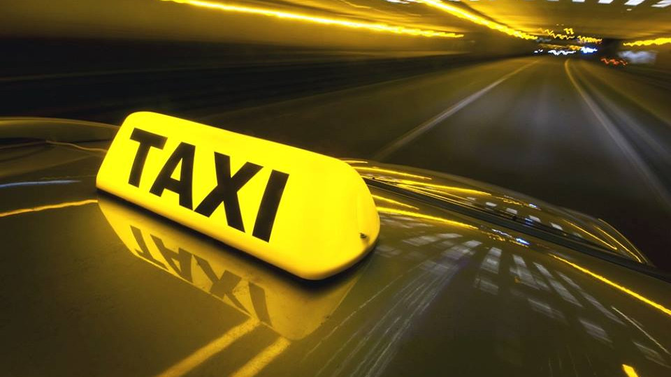 Започнаха проверки срещу нерегламентирани таксиметрови превози на пътници