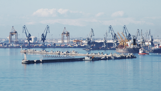 Екстравагантният план на Китай за търговски канал от Егейско море до Централна Европа