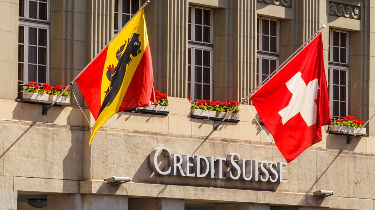 Солени глоби и санкции за голяма швейцарска банка