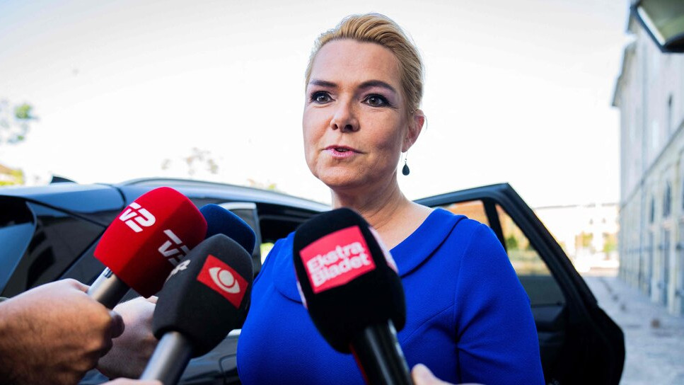 Дания съди бивш министър за разделянето на двойки мигранти