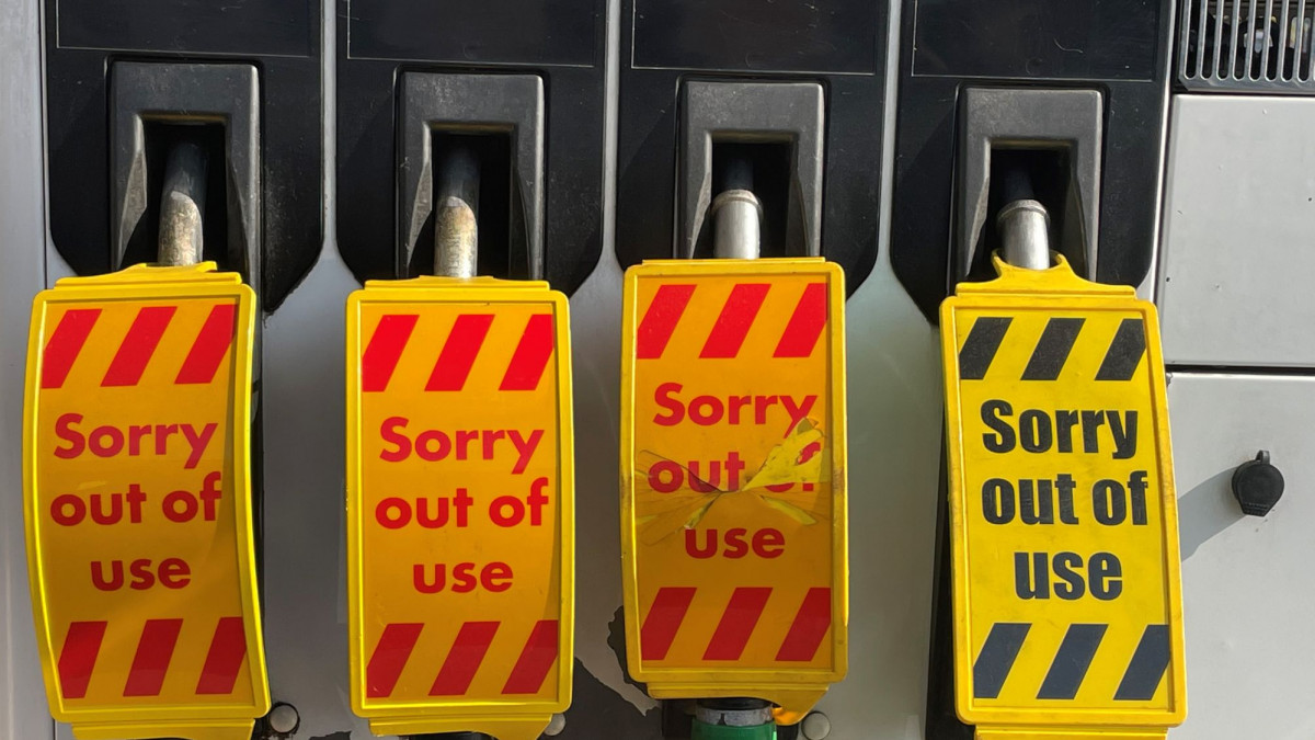 В Обединеното кралство налагат режим на горивата (обновена)