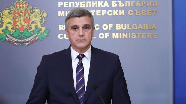 Премиерът Стефан Янев освободи трима заместник-министри