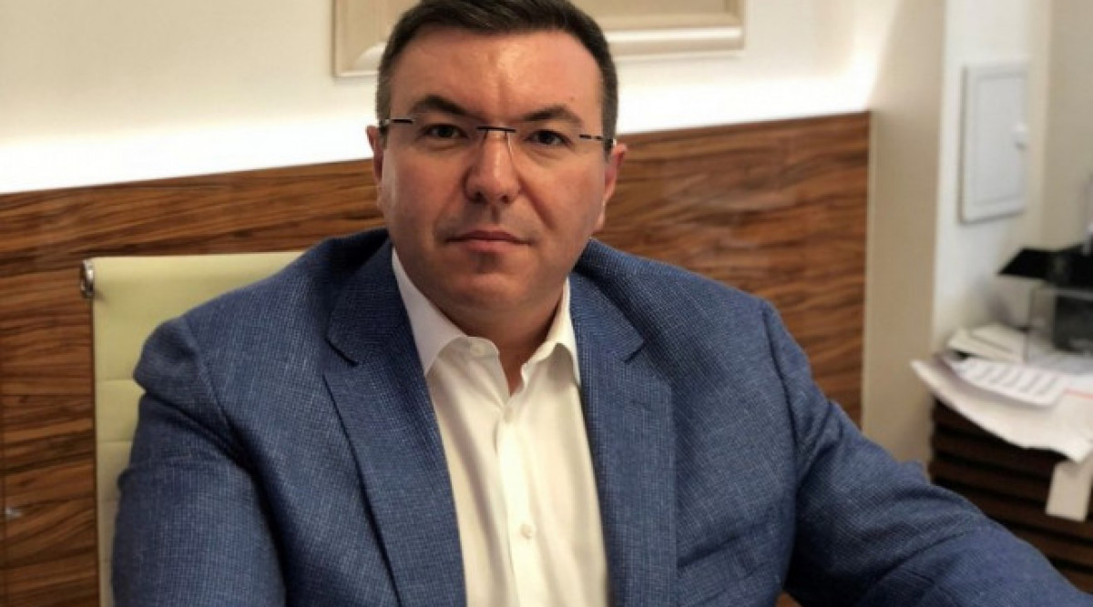 Костадин Ангелов: Лекарите от извънболничната помощ да влязат в болниците