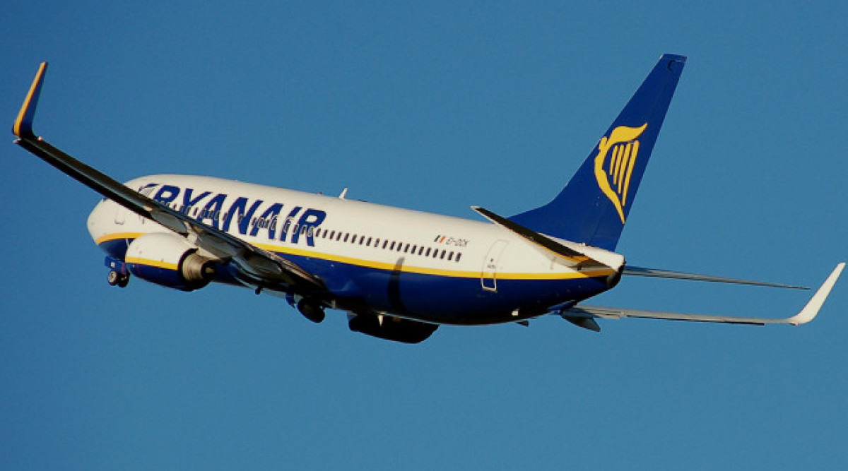 Ryanair намалява графика на зимните си полети