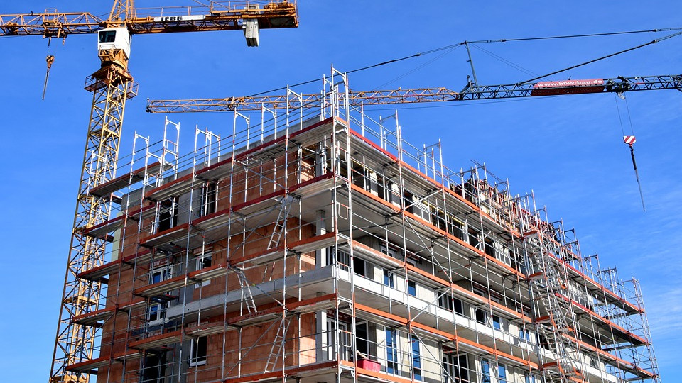 Разрешителните за строеж на жилищни сгради се увеличават с 6,5%