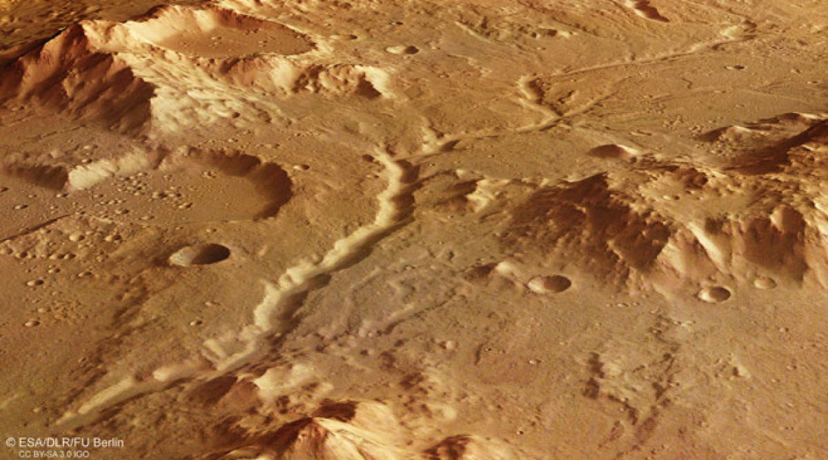 Аномални валежи: Учените разкриха нови тайни на Марс
