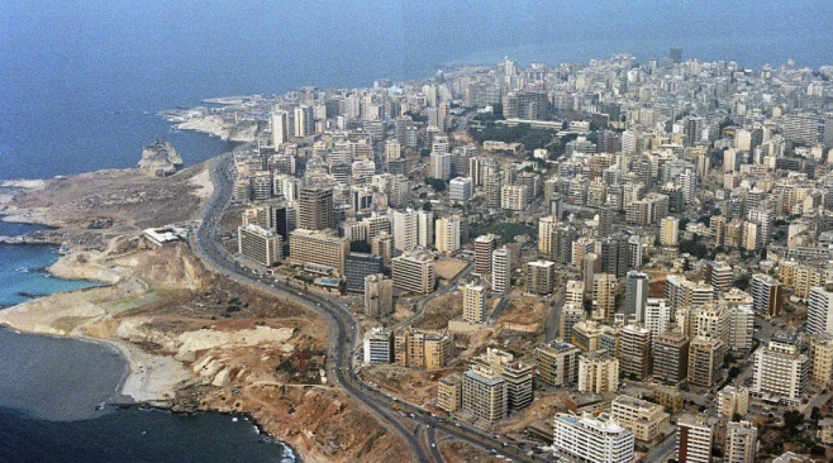 Грийнпийс предупреди за „токсични частици" заради новия пожар в Бейрут