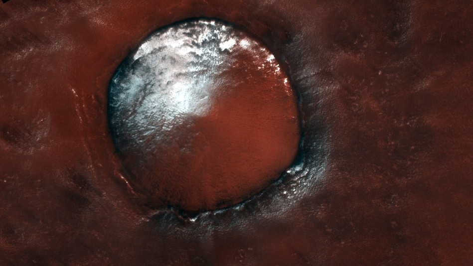 На нова снимка Марс прилича на шоколадова торта