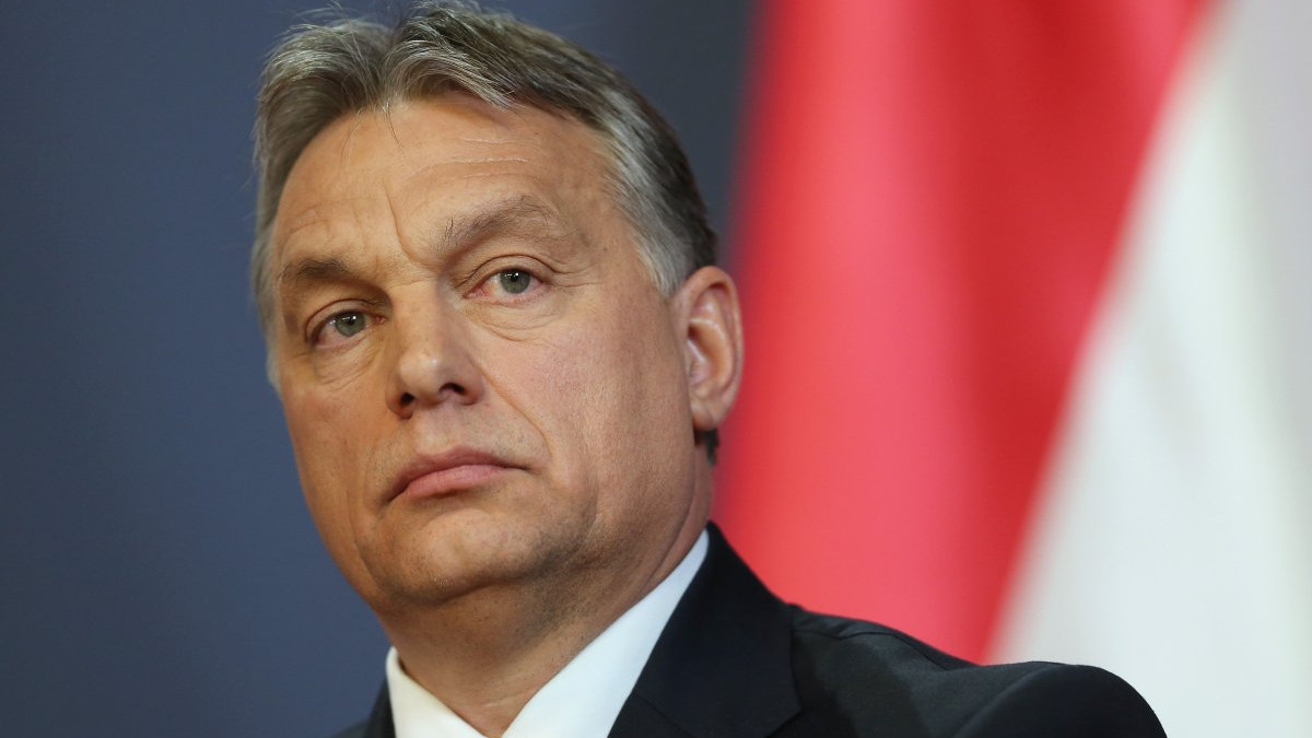 Орбан заяви, че хората имат избор между ваксинация и смърт
