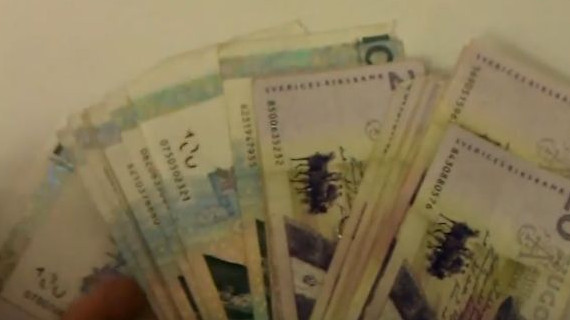 Швеция се отказва от парите в брой, създава своя цифрова валута