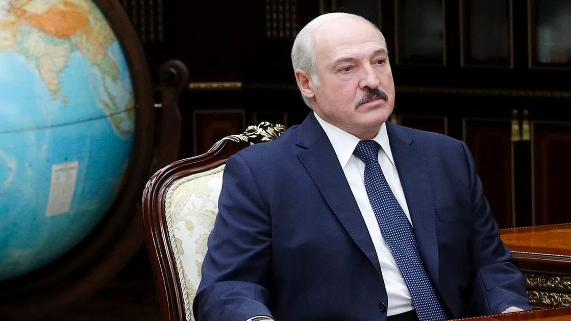 Беларуските власти ликвидираха Хелзинкския комитет