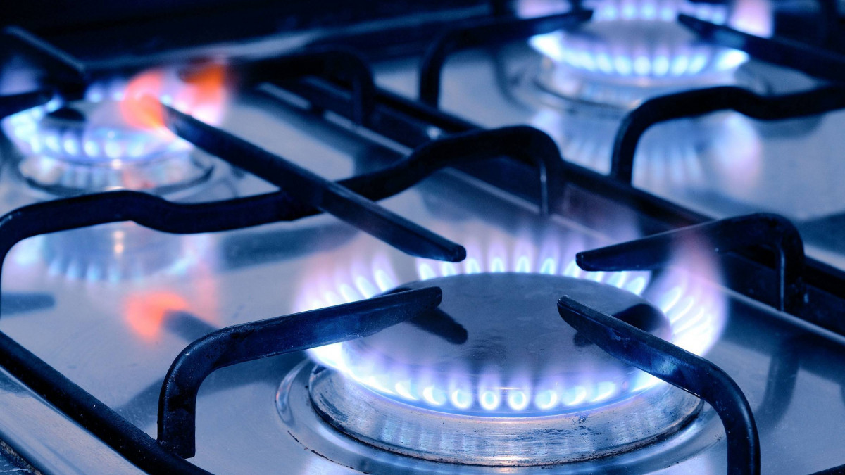 Цената на газа в Европа рязко скочи на фона на действията на "Газпром"