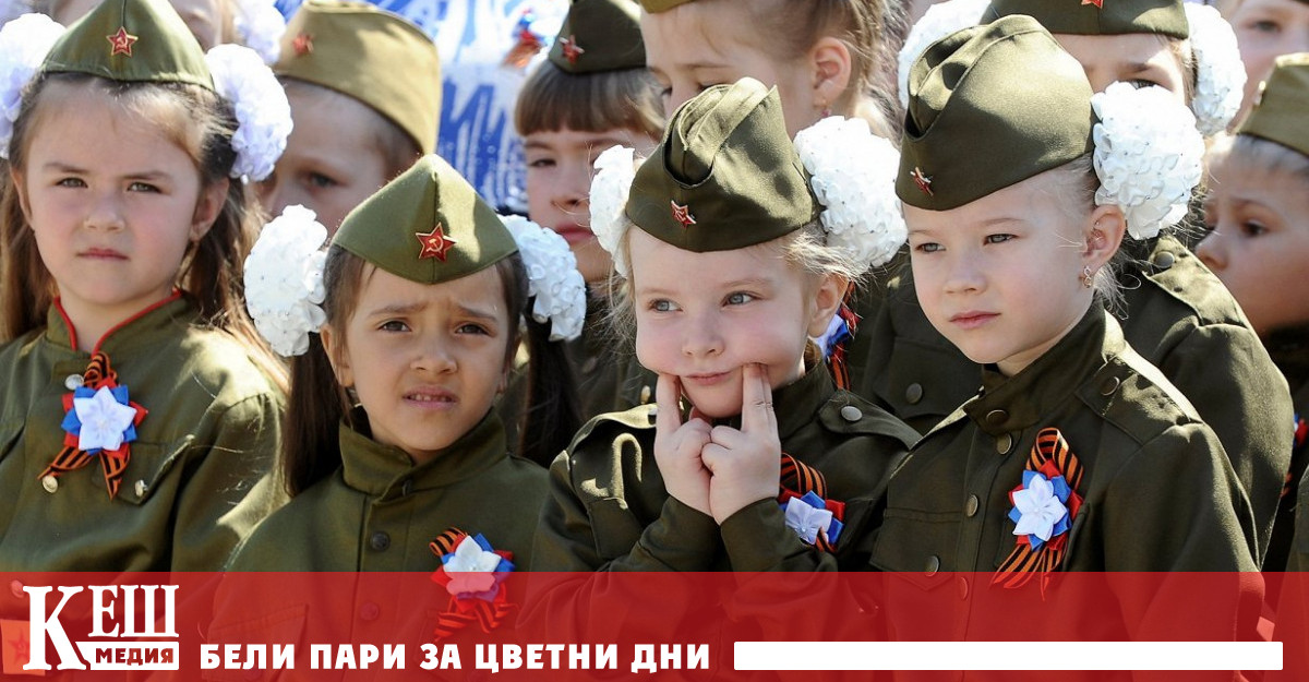 Преподаватели и ученици вече разполагат с помагала за нов предмет