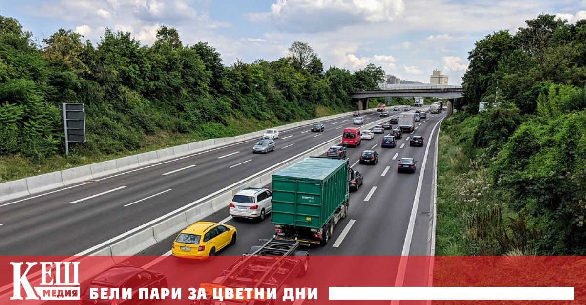 Няма да отстъпя от решението товарните автомобили да заплащат тол