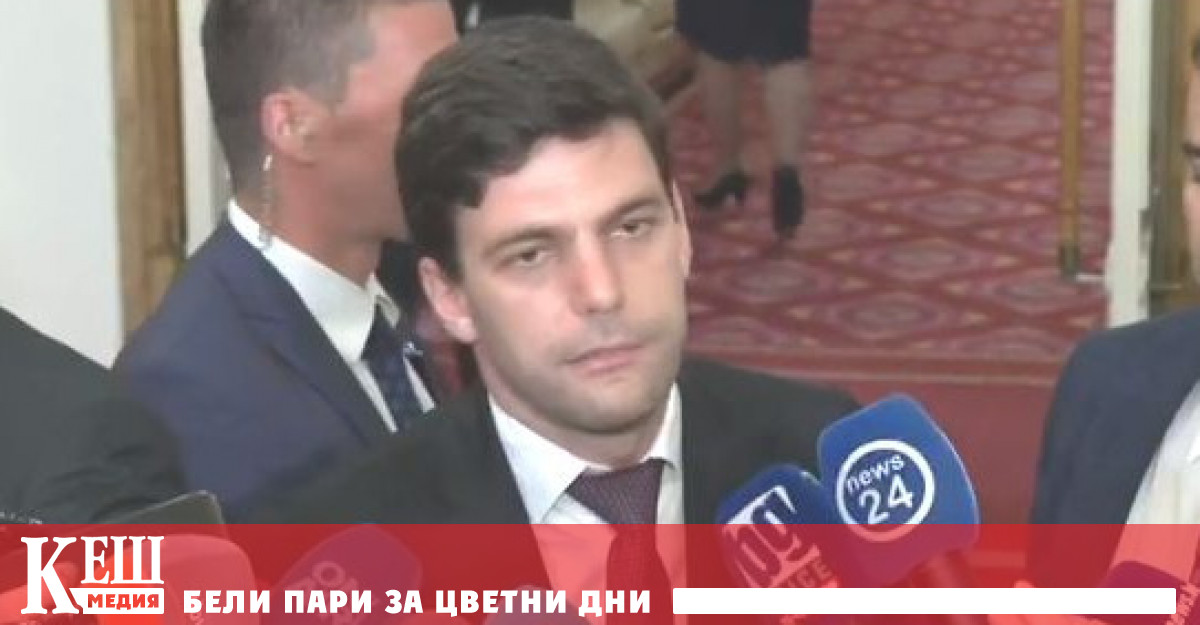 Срещу неговото оставане начело на НС гласуваха 125 депутати В подкрепа