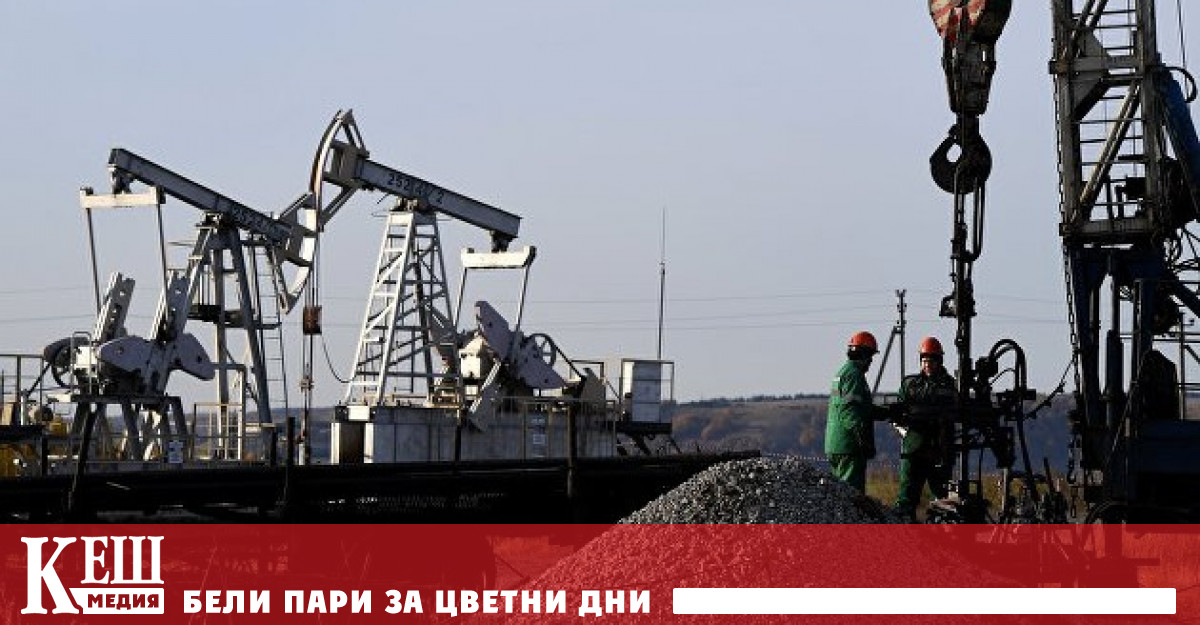 Световните цени на петрола в понеделник сутринта се понижиха заради