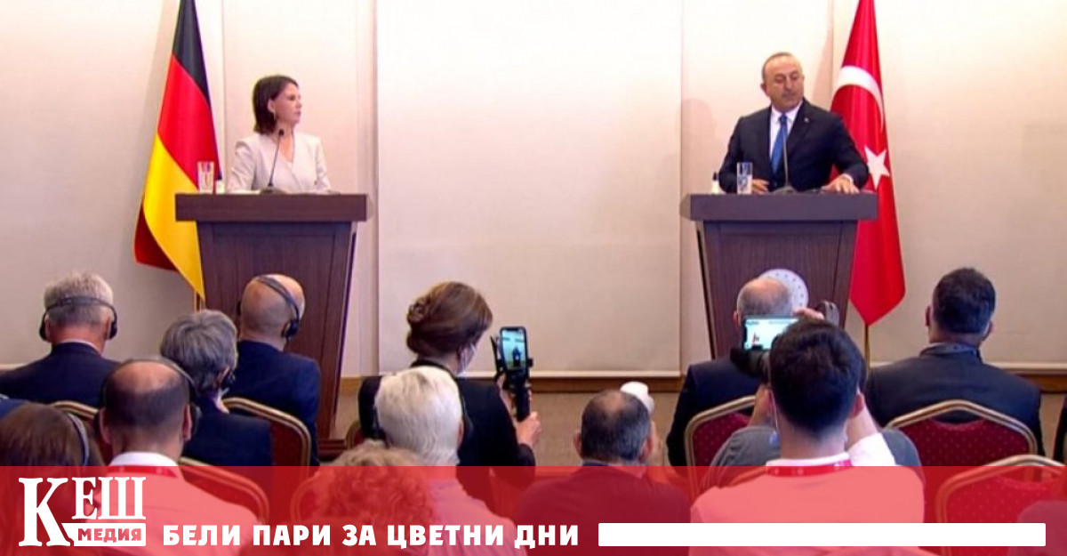 То бе придружено от публичен спор с турския й колега