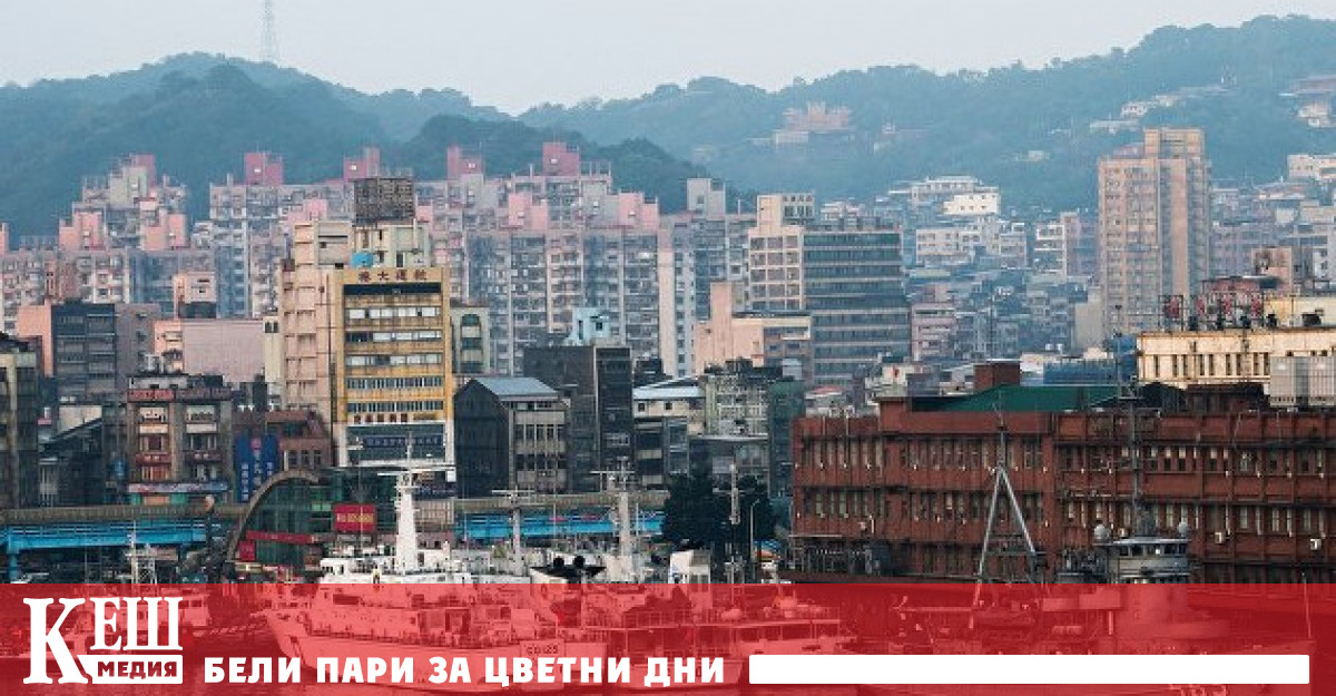 Излитането на бе излъчено от местния телевизионен канал Санли Посещението на