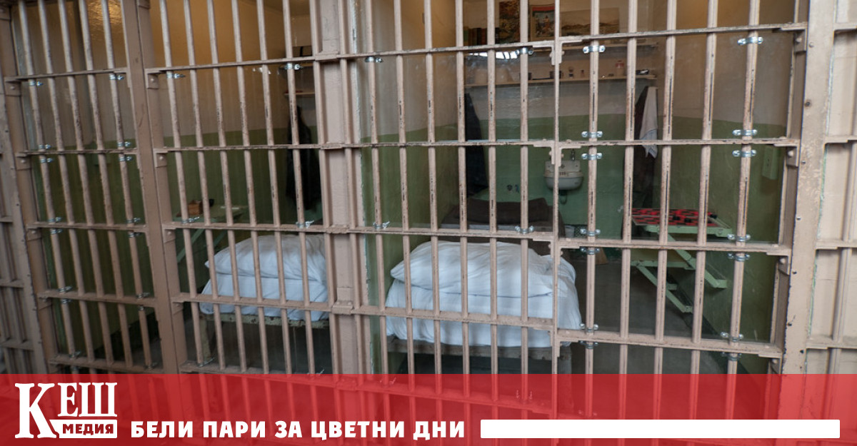 Задържан в Белгия избяга от килията си като изтръгна тоалетната