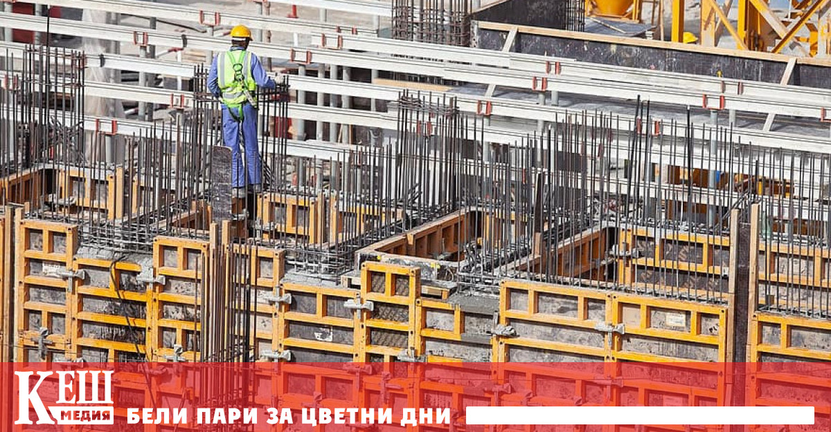 През второто тримесечие на 2022 г местните администрации са издали