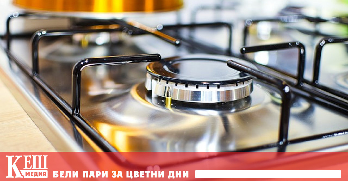 Над завода за втечнено гориво Портовая в Ленинградска област се