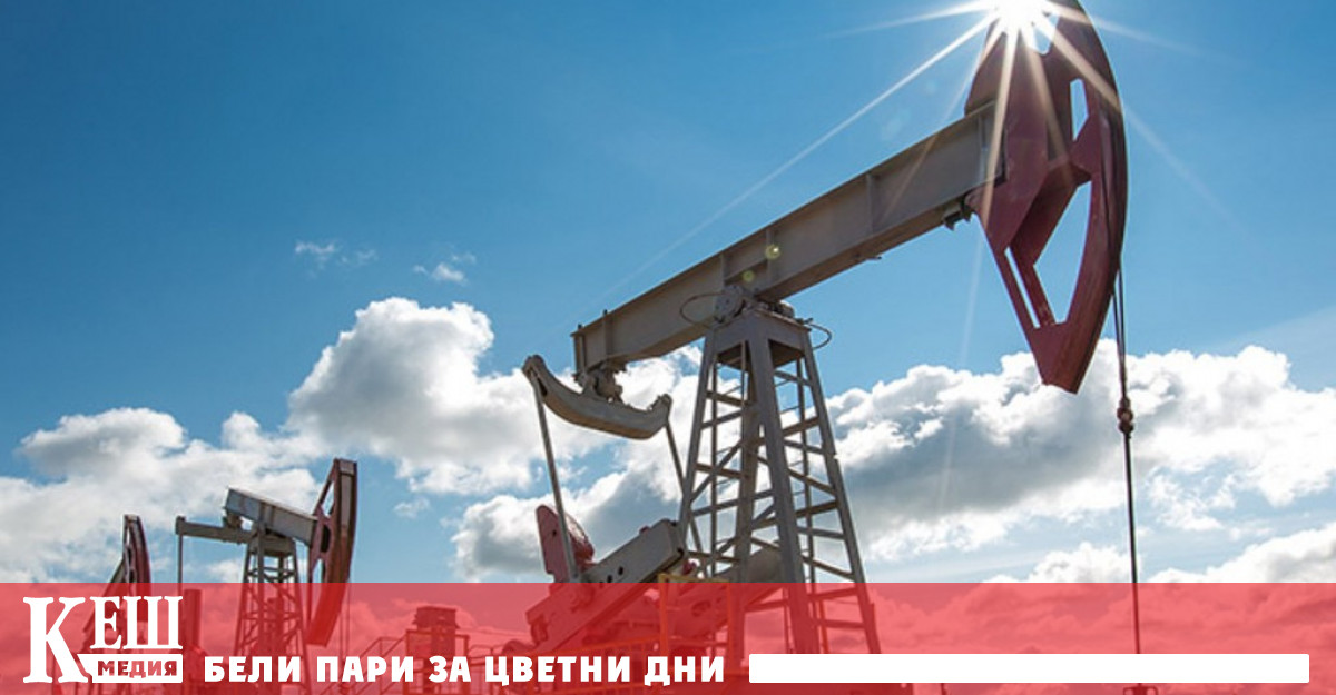 Световните цени на петрола ускориха спада си днес следобед като