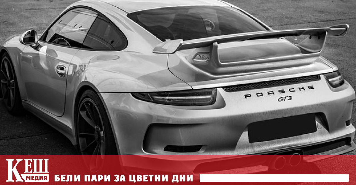 Зад това според Bloomberg стоят Porsche и Ferrari Ferrari от