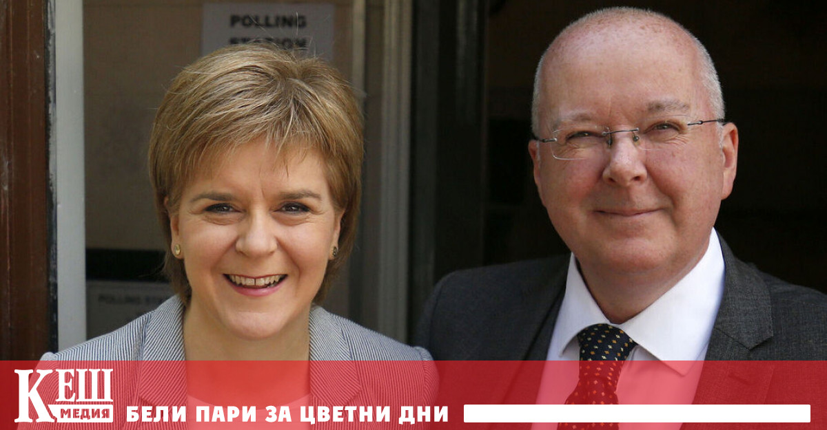 На фона на задаващия се скандал 58 годишният Мърел обяви оставката