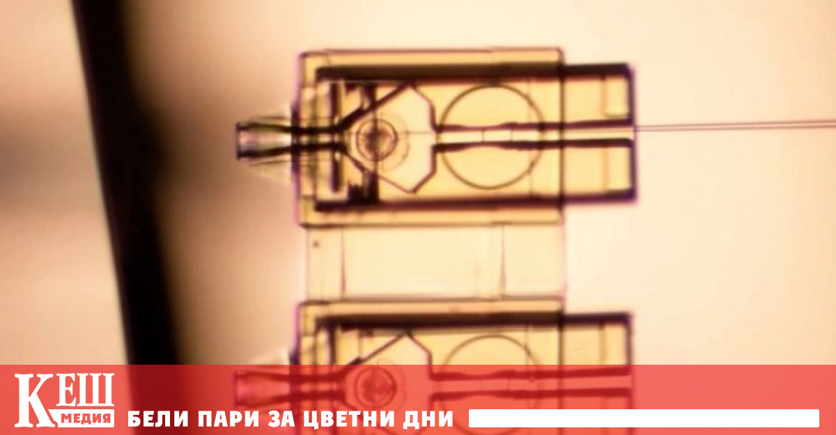 В Барселона стартъпът Overture Life създаде робот за инжектиране на