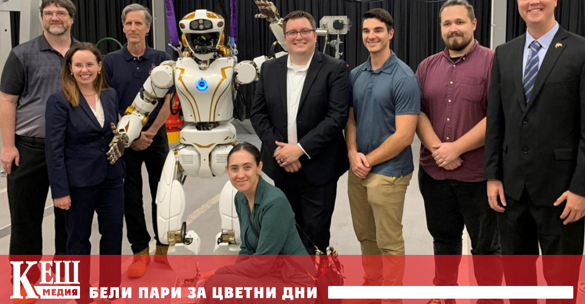 Валкирия пристигна в Западна Австралия на 6 юли за да