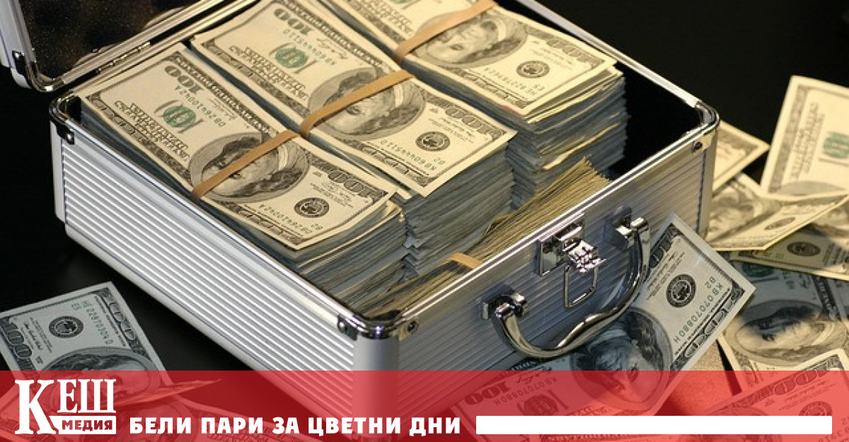 Според Forbes доходите на спортиста възлизат на 136 милиона от