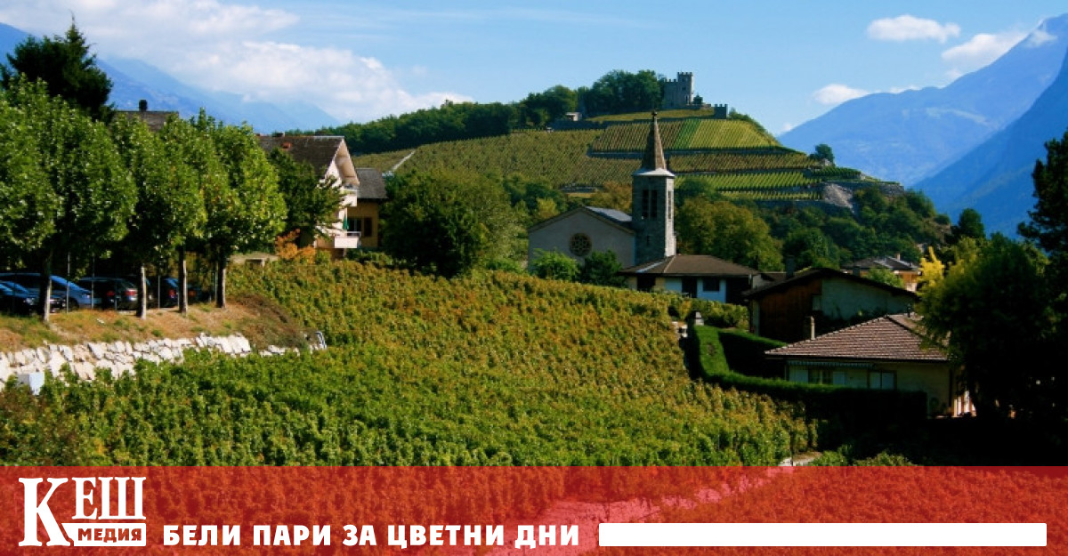 Около селото има 27 винарски изби но през лятото водата