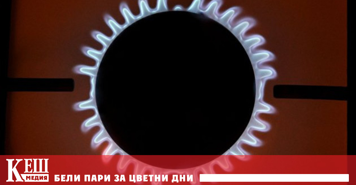 Световните цени на петрола падат леко в понеделник сутринта след