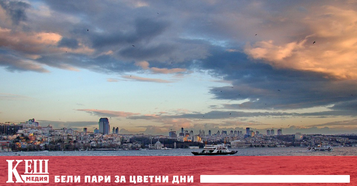 Босфорският пролив е частично отворен за движение на кораби в