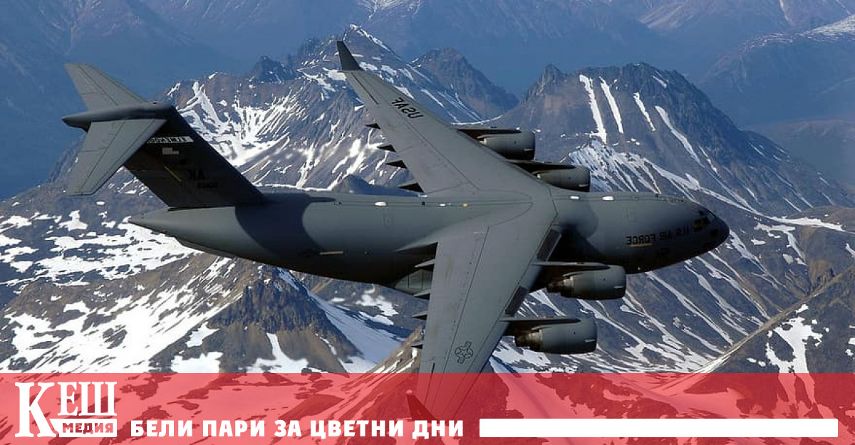 Обемът на въздушните товарни превози в света през септември се