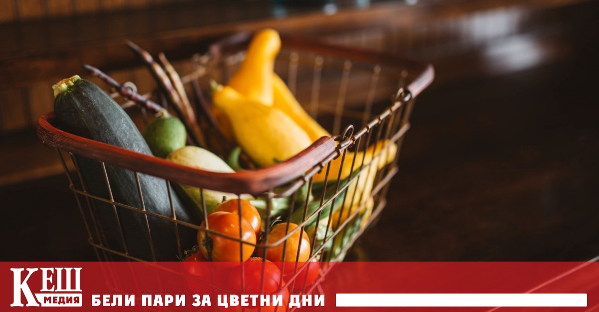 Снимка: Българите намаляват потреблението на зеленчуци и хляб - увеличават колбасите и млякото