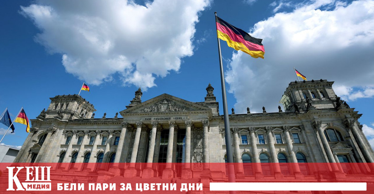 Вместо това Хабек обсъжда с коалиционните партньори в Берлин спешно
