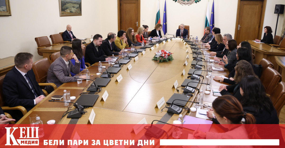 Такъв ангажимент пое премиерът акад Николай Денков след среща за