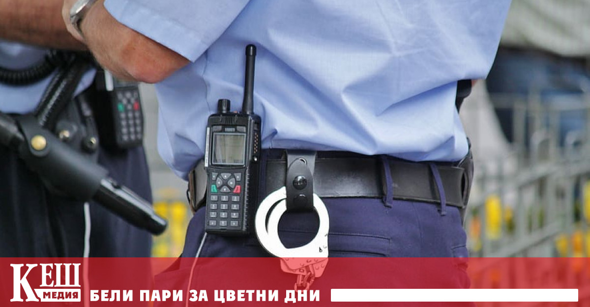 Червеното Ferrari Testarossa откраднато от австрийския пилот на Формула 1