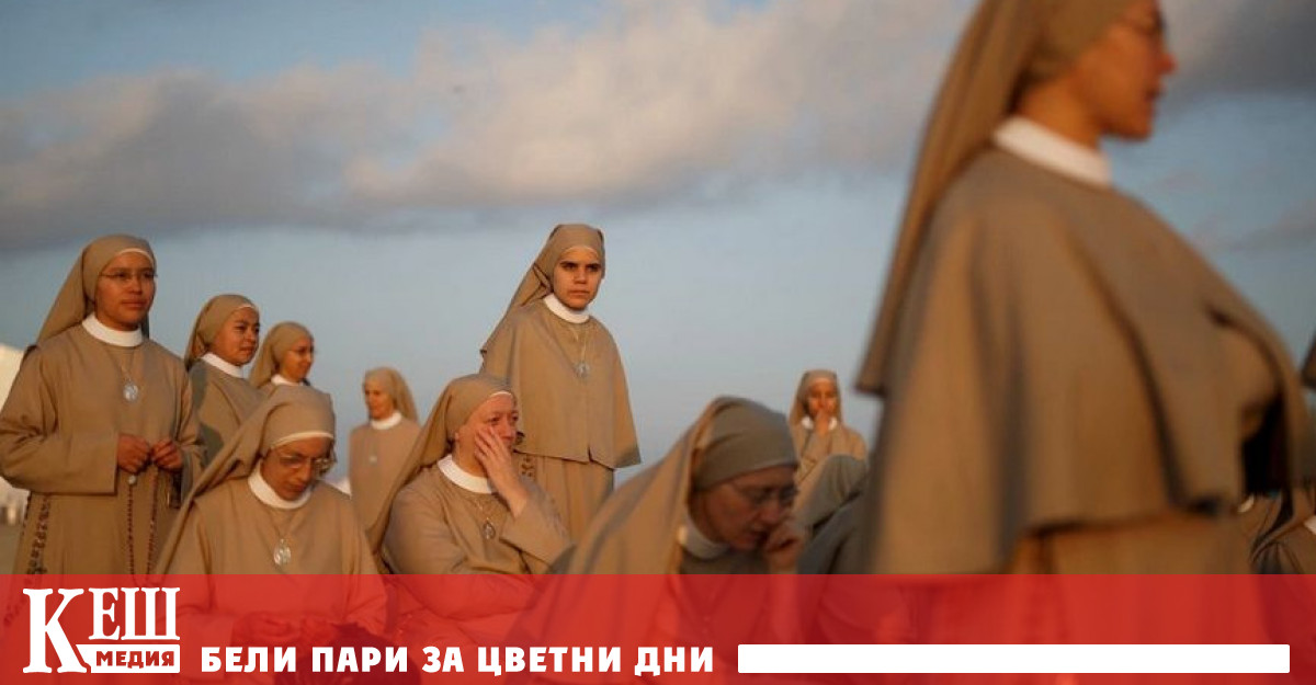 Момичетата по цял свят са били принуждавани на изтощителна работа