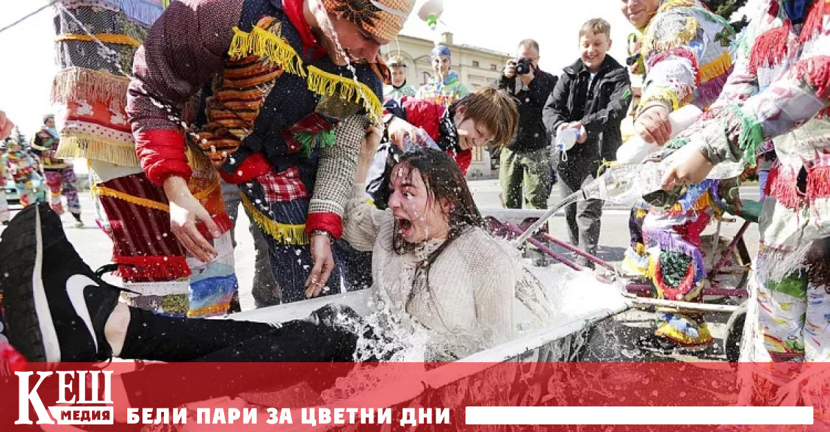 През Страстната седмица градовете на Испания се изпълват с шествия